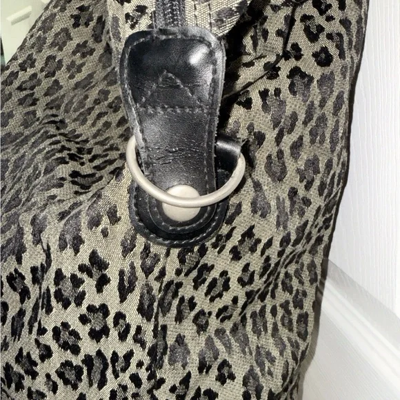 Diane von Furstenberg Leopard Print Large Tote Bag Black Handles DVF - Picture 4 of 7